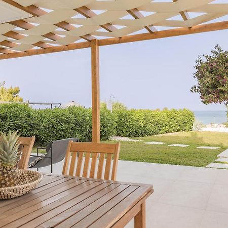 Villa Santa Maria With Private Pool And Sea View Afandu Zewnętrze zdjęcie