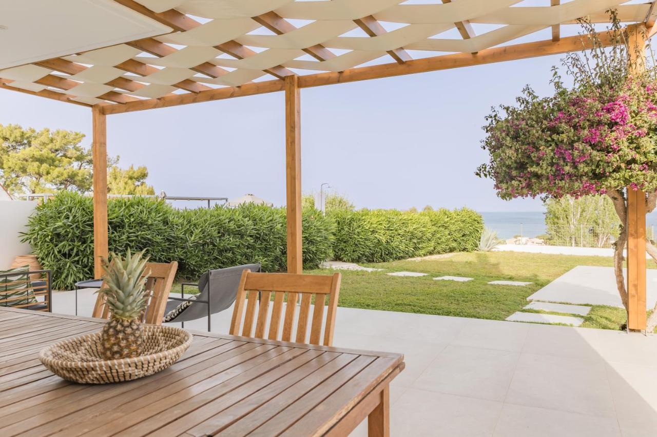 Villa Santa Maria With Private Pool And Sea View Afandu Zewnętrze zdjęcie
