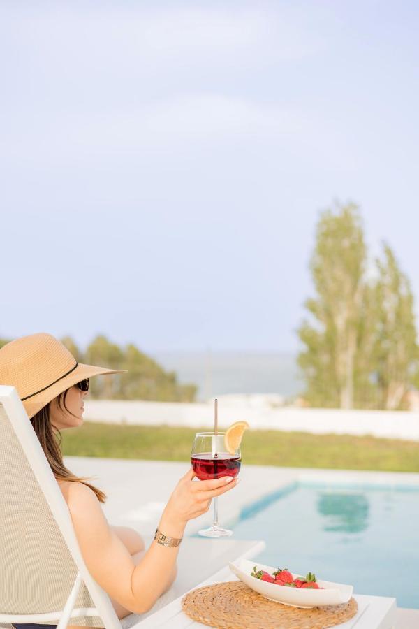 Villa Santa Maria With Private Pool And Sea View Afandu Zewnętrze zdjęcie