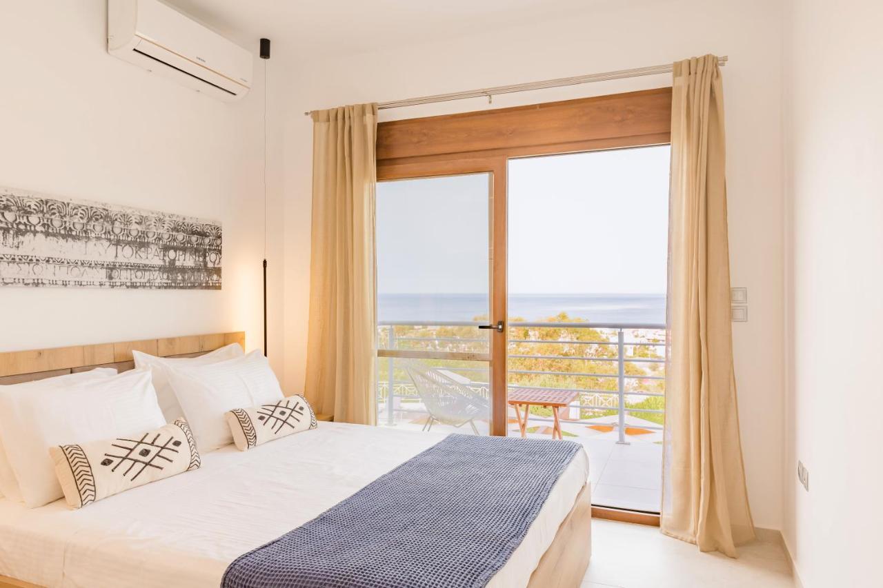 Villa Santa Maria With Private Pool And Sea View Afandu Zewnętrze zdjęcie